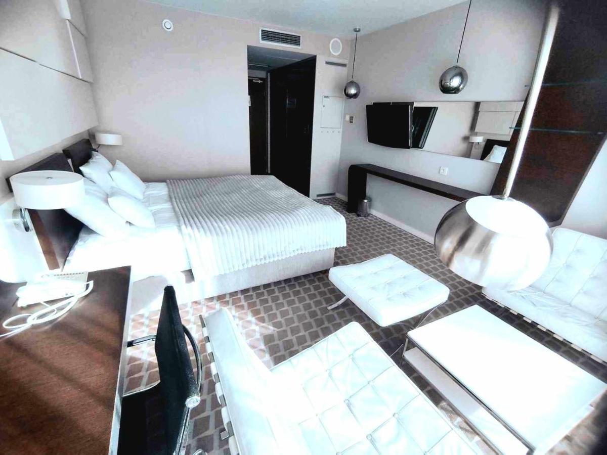 Prywatny Apartament Marine Hotel Колобжег Екстер'єр фото